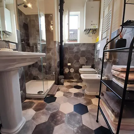 아파트 Nonna Nilla, A Large And Cozy Flat In Porta Venezia