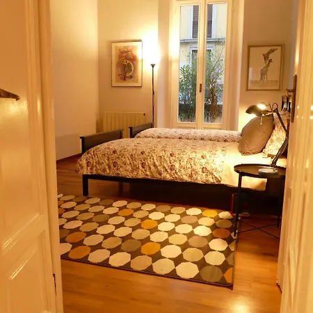 Nonna Nilla, A Large And Cozy Flat In Porta Venezia 아파트